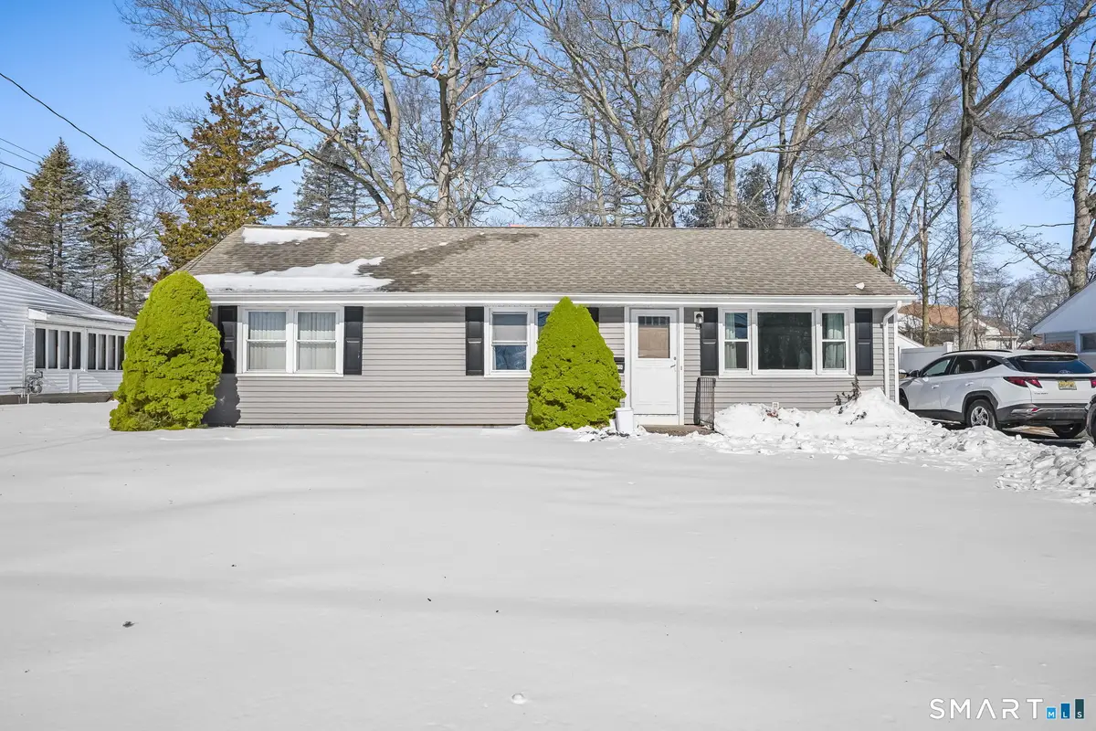 3460 Old Town Road, Bridgeport, CT 06606 - #1