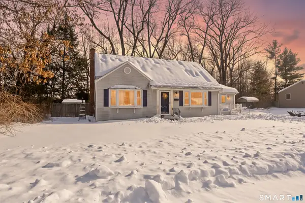 4 Sky Street, Enfield, CT 06082