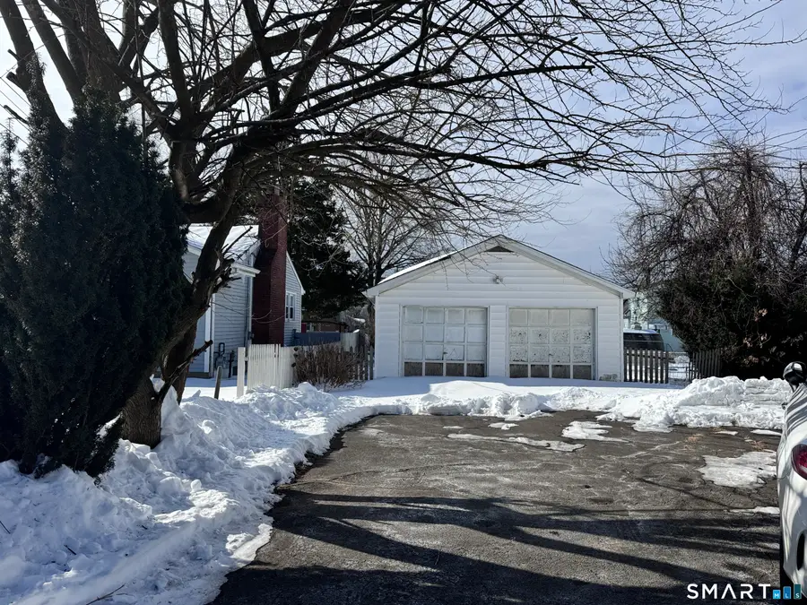 214 York Road, Fairfield, CT 06825 - Image #2