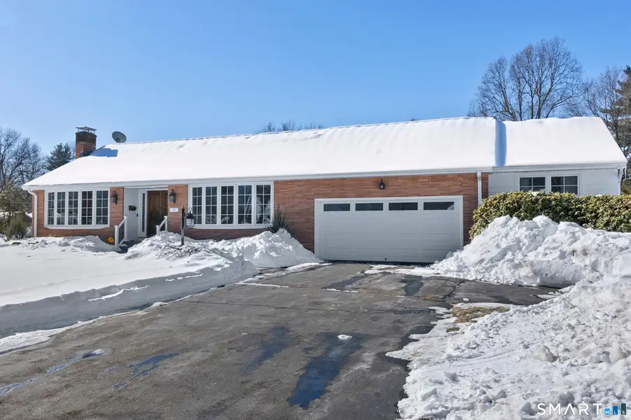 21 Karen Road, West Hartford, CT 06117 - Image #3