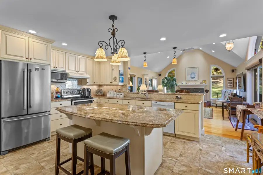 137 Upper Pattagansett Road, East Lyme, CT 06333 - #3