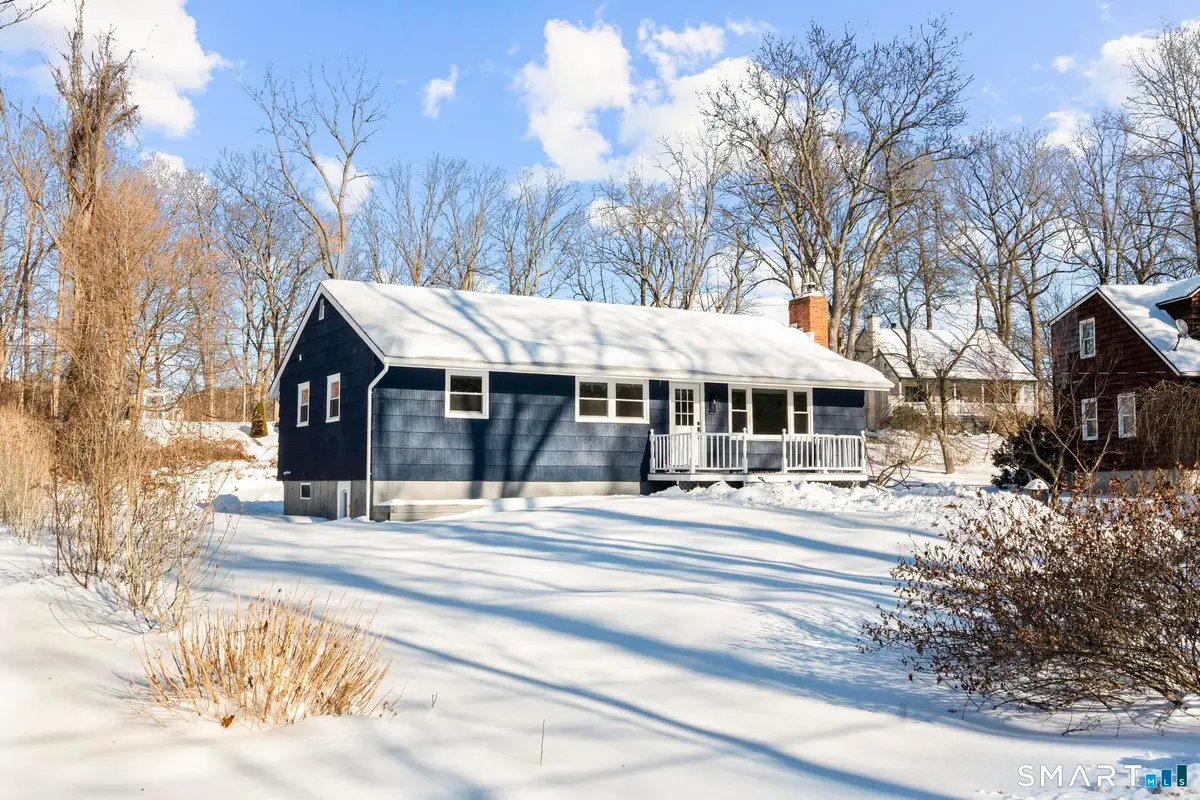 122 Lakeside Drive, Ridgefield, CT 06877 - #1