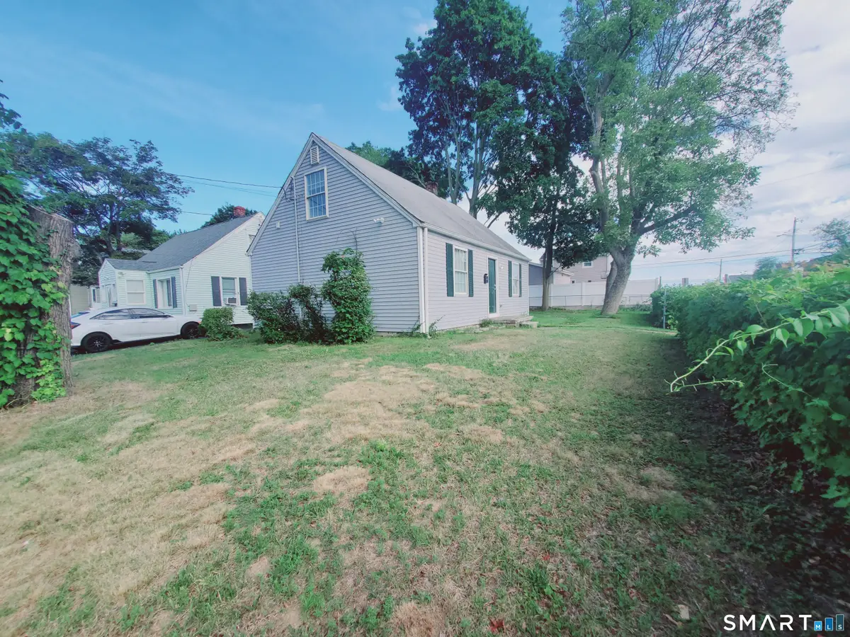 575 Burnsford Avenue, Bridgeport, CT 06606 - #1
