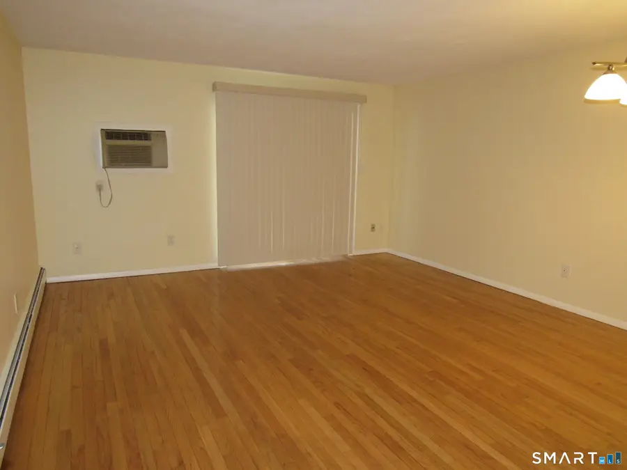 138 Williamstown Court #138, Newington, CT 06111 - #3