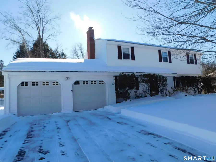 105 Trent Drive, Windsor, CT 06095 - Image #2