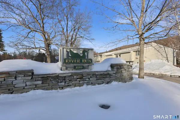 220 Main Street #2J, New Hartford, CT 06057