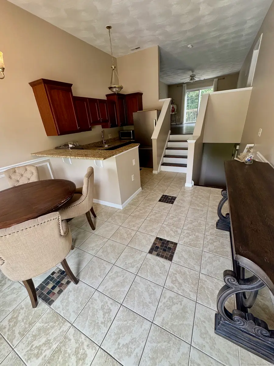 31 Marie Street #APT B, New Haven, CT 06513 - Image #3