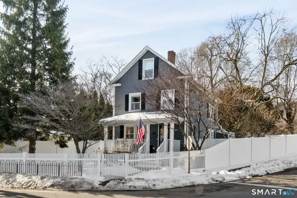 1 Overlook Avenue, Fairfield, CT 06824