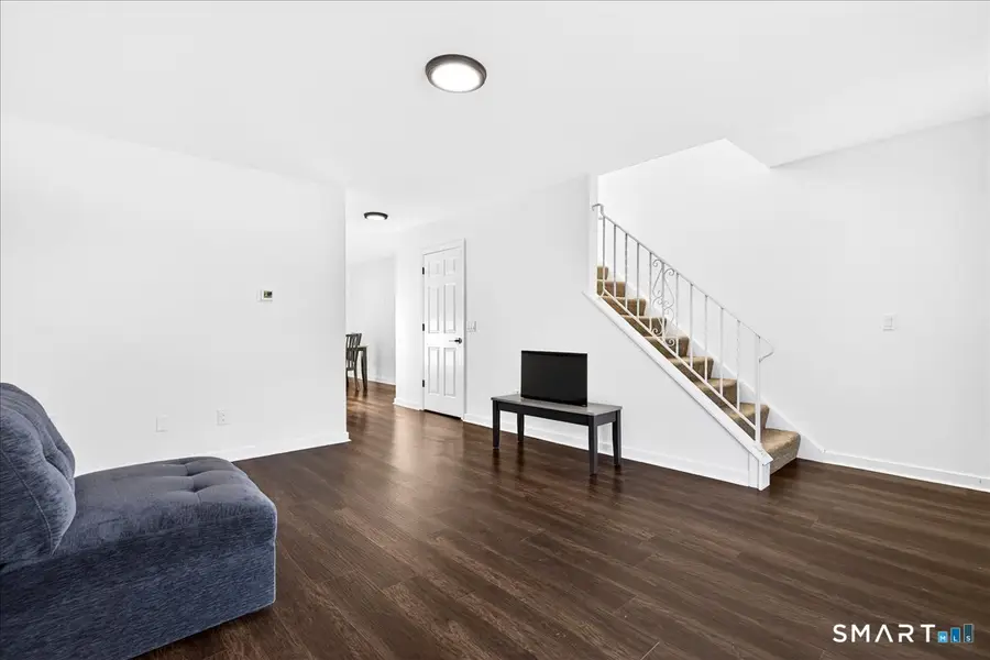 15 Crest Street #D27, West Haven, CT 06516 - #3