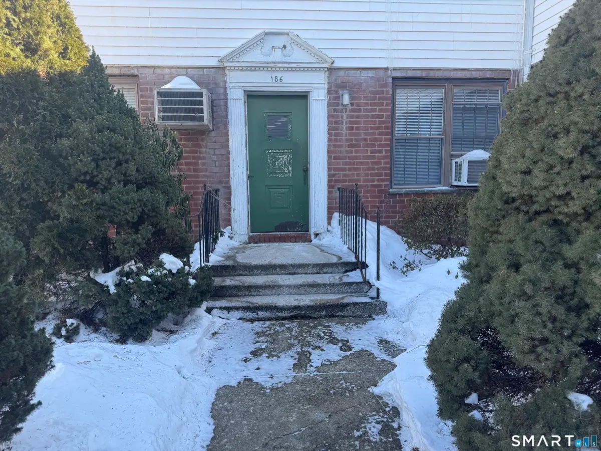 186 Louisiana Avenue #D, Bridgeport, CT 06610 - Image #1