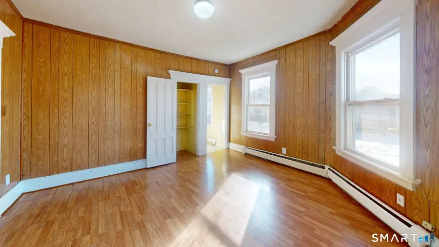 98 Glen Street, New Britain, CT 06051 - #3