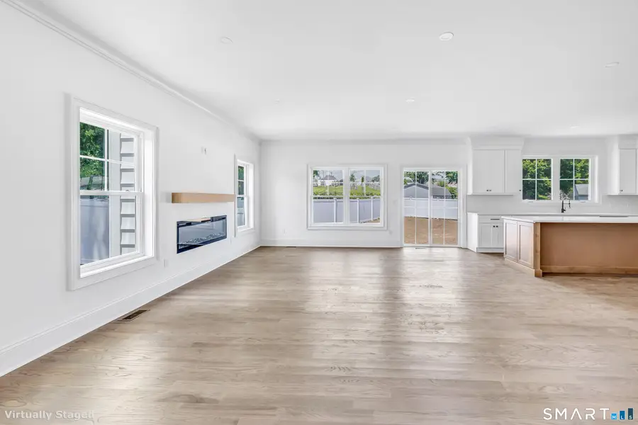 27 Suzanne Circle, Fairfield, CT 06825 - #2