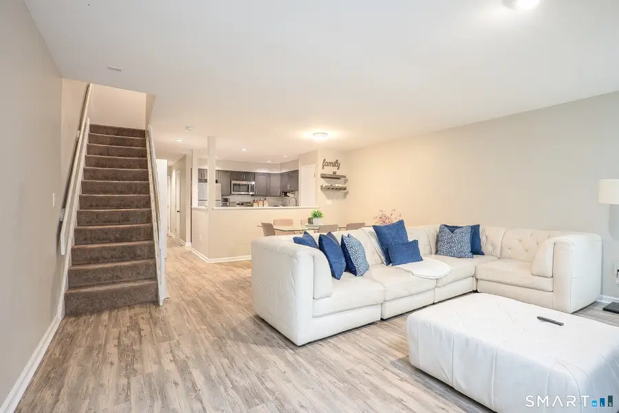 32 Deer Run #32, Bethel, CT 06801 - #3