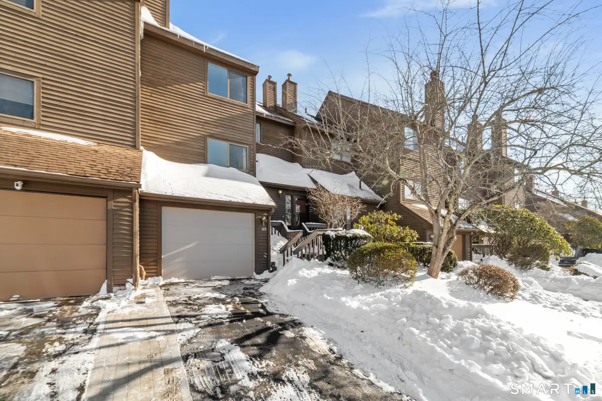 900 Mix Avenue #APT 123, Hamden, CT 06514 - #1