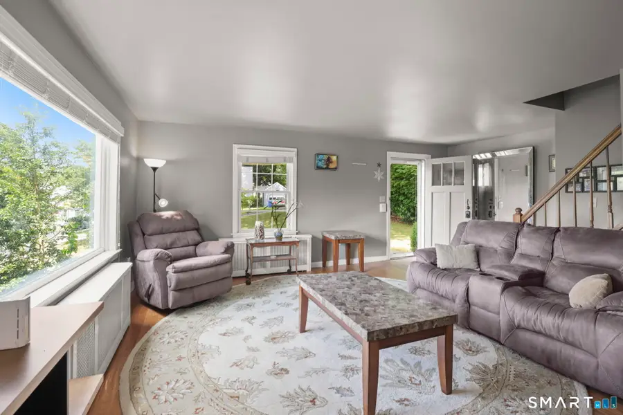 22 Beverly Road, Trumbull, CT 06611 - #3