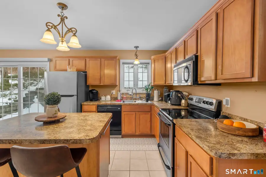 22 Neagle Street, Naugatuck, CT 06770 - #2