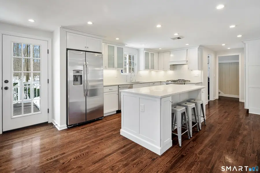 35 Joanne Lane, Weston, CT 06883 - #3