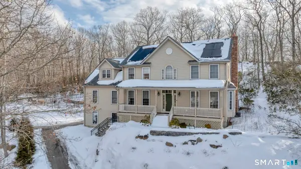 11 Catbird Lane, East Lyme, CT 06333