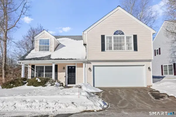 2 Village Court #2, Wilton, CT 06897