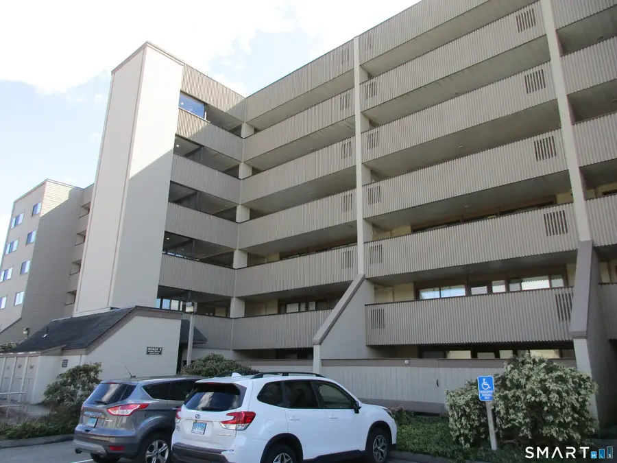 85 Viscount Drive #B22, Milford, CT 06460 - #3