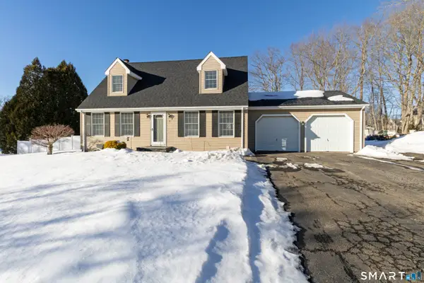 2 Dogwood Drive, East Hampton, CT 06424