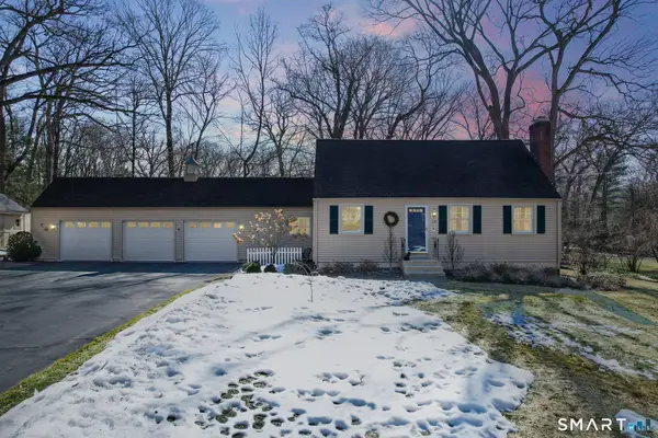 18 Ledgewood Drive, Farmington, CT 06032