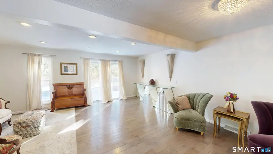 550 Oak Avenue #550, Cheshire, CT 06410 - #3