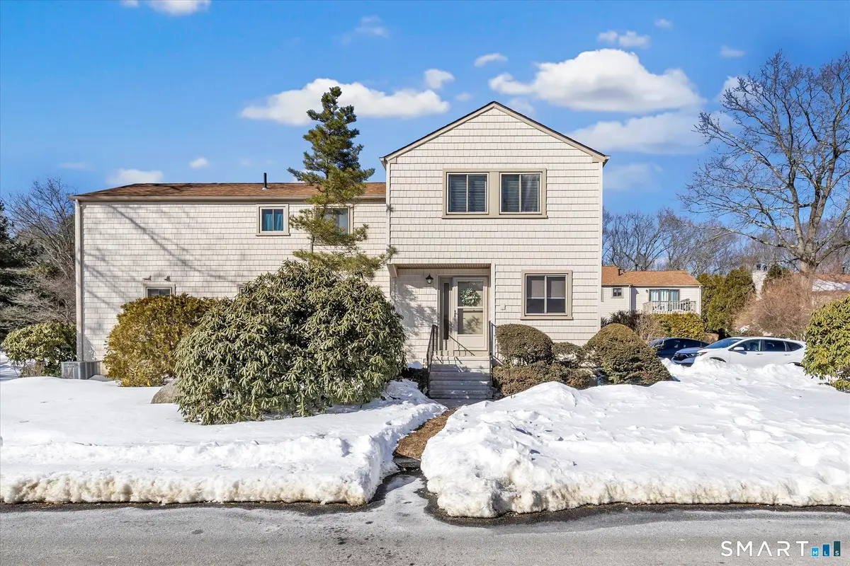 82 River Bend Road #D, Stratford, CT 06614 - #1