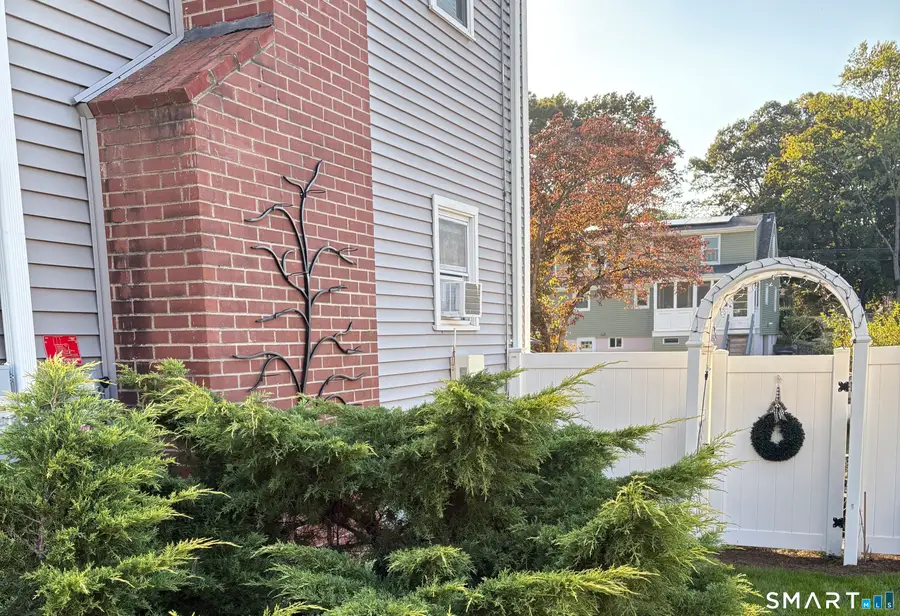 99 Quinsey Drive, Bridgeport, CT 06606 - #3