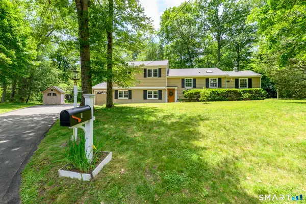 1 Little John Lane, Stamford, CT 06907