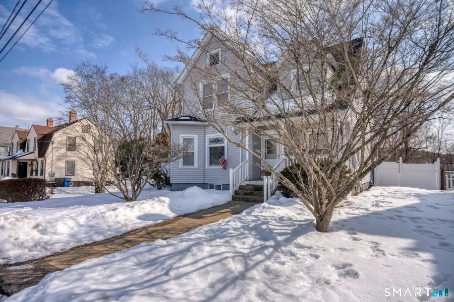 26 Kinney Avenue, Norwich, CT 06360 - #3