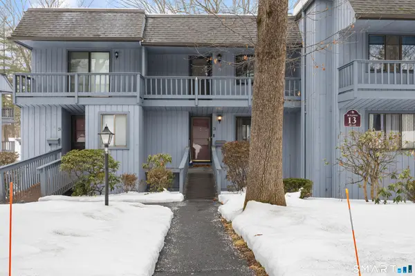 41 Coach Drive #41, Southington, CT 06489