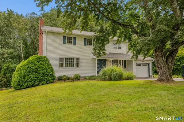34 Green Briar Road, Norwich, CT 06360