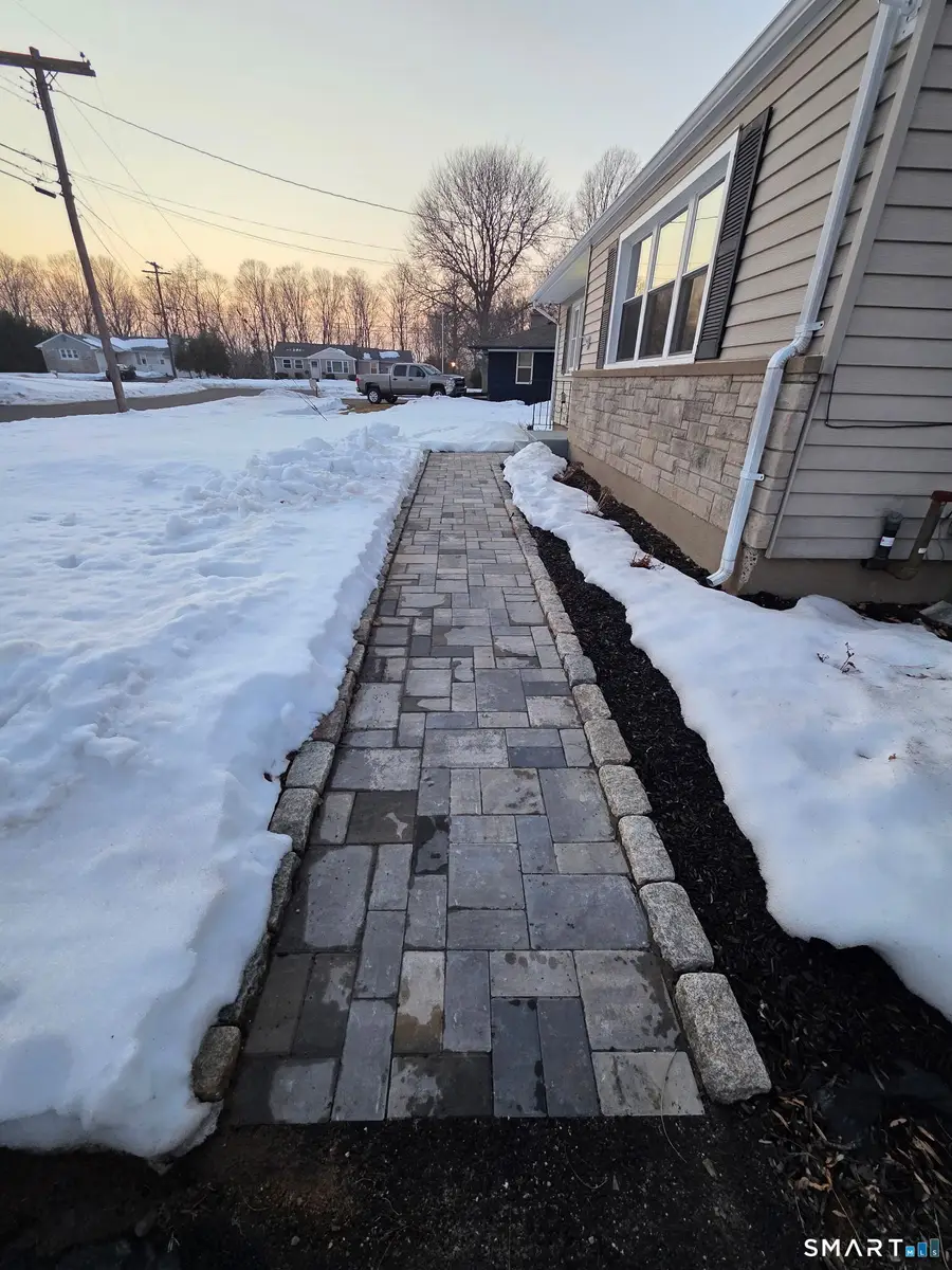 129 Valley View Drive, Meriden, CT 06450 - #3