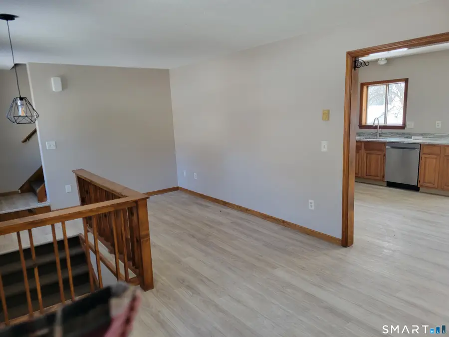 32 Stanley Street, Naugatuck, CT 06770 - #3