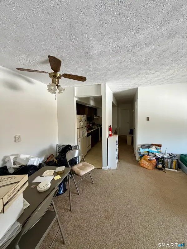 73 Horse Pond Road #APT H, Salem, CT 06420