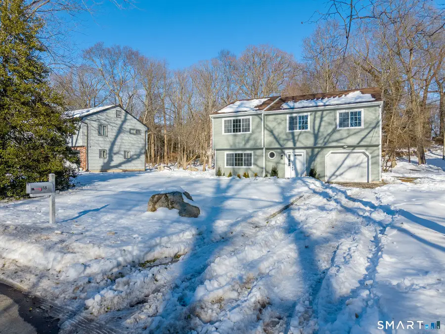 18 Oakhill Avenue, Norwalk, CT 06854 - #2