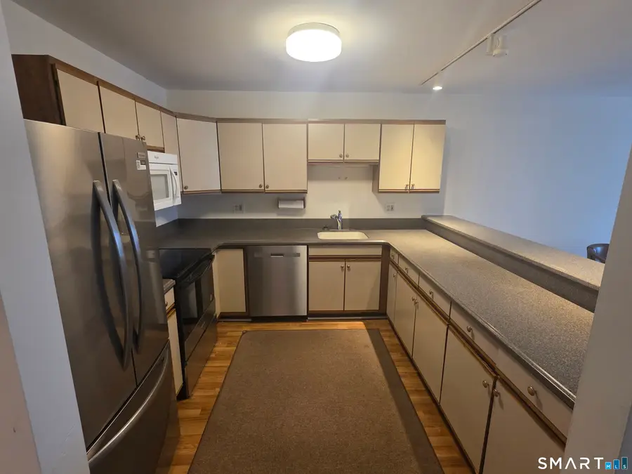 136 Deer Hill Avenue #308, Danbury, CT 06810 - #3