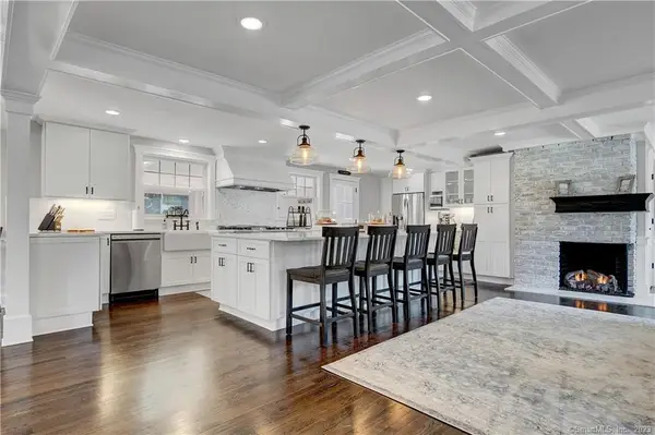 2222 Ridge Road, North Haven, CT 06473