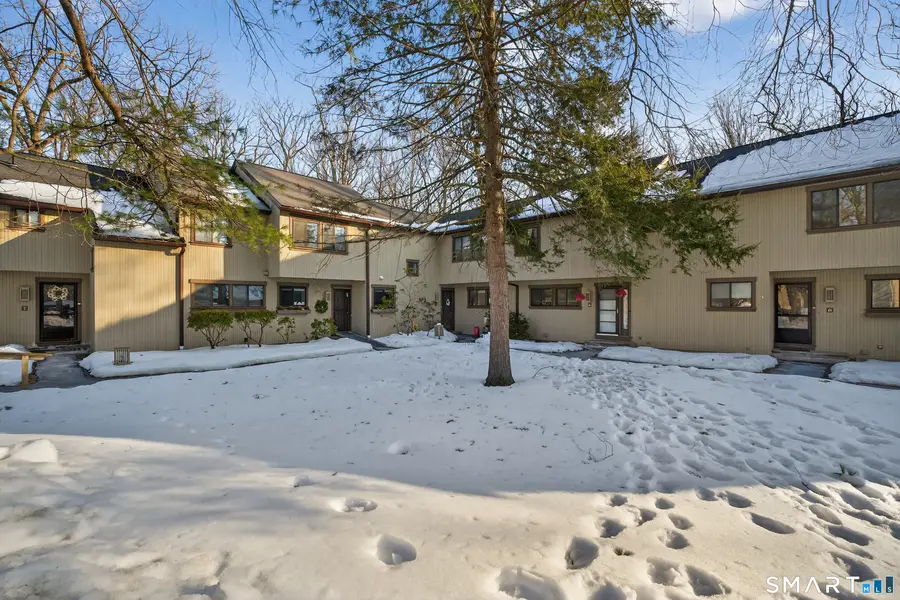 9 Upper Commons #9, Woodbury, CT 06798 - #3