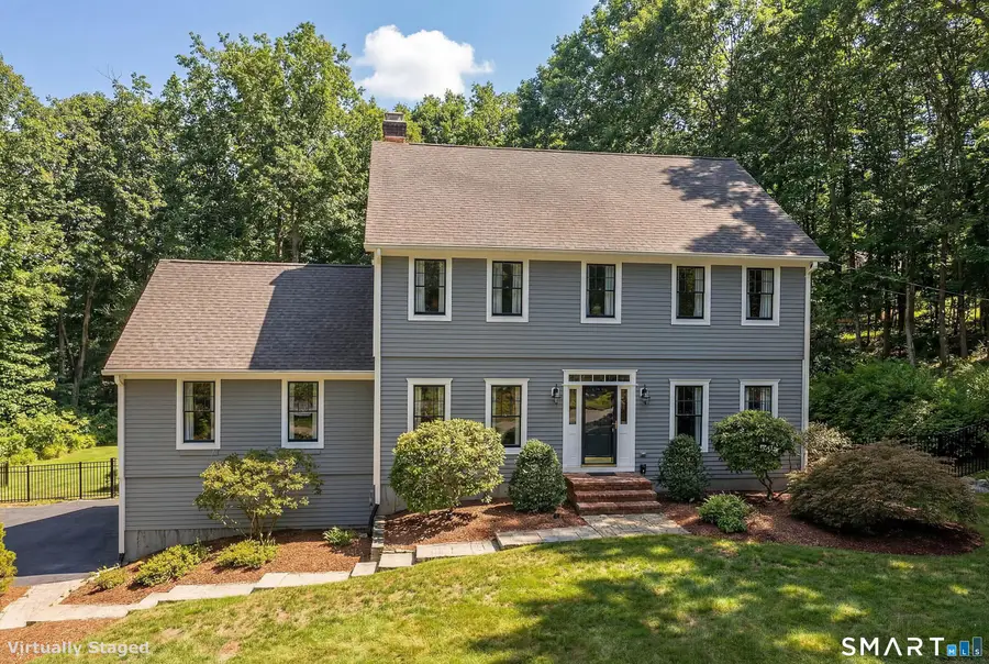 39 Bradley Lane, Newtown, CT 06482 - #2