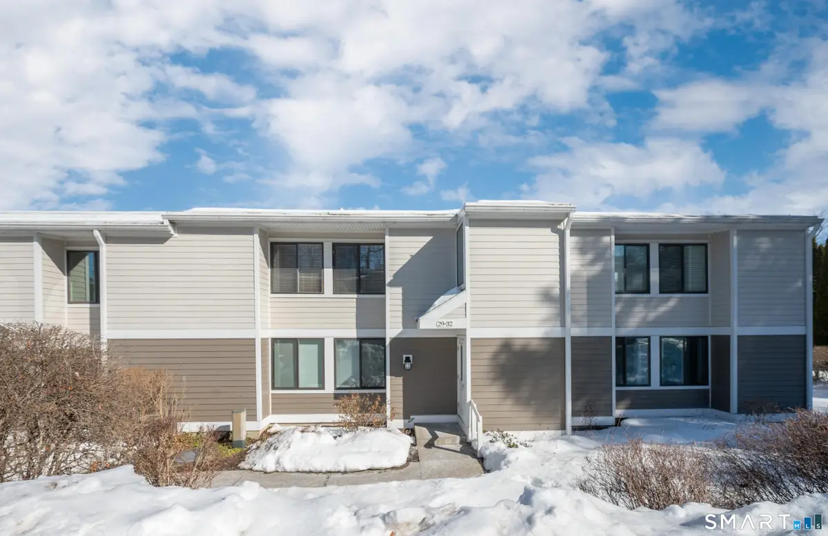 32 Lawson Lane #32, Ridgefield, CT 06877 - #1