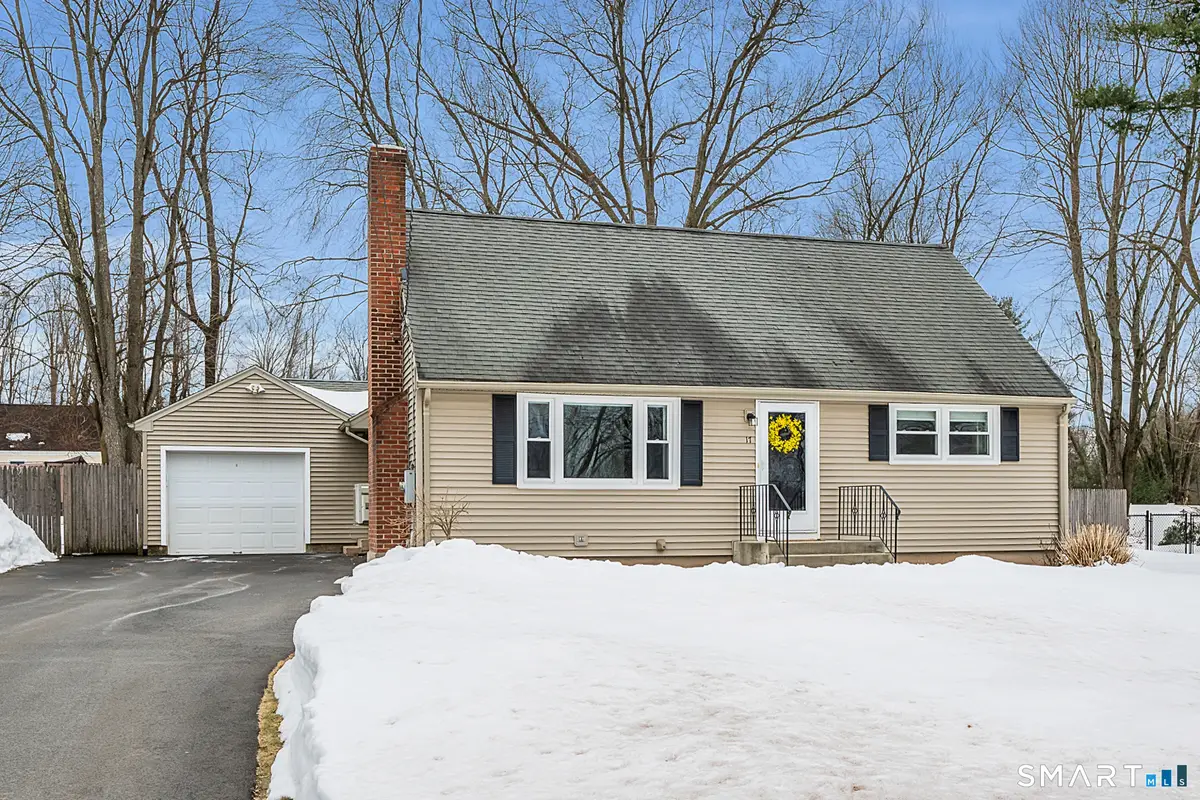 17 Whiteside Street, Newington, CT 06111 - #1