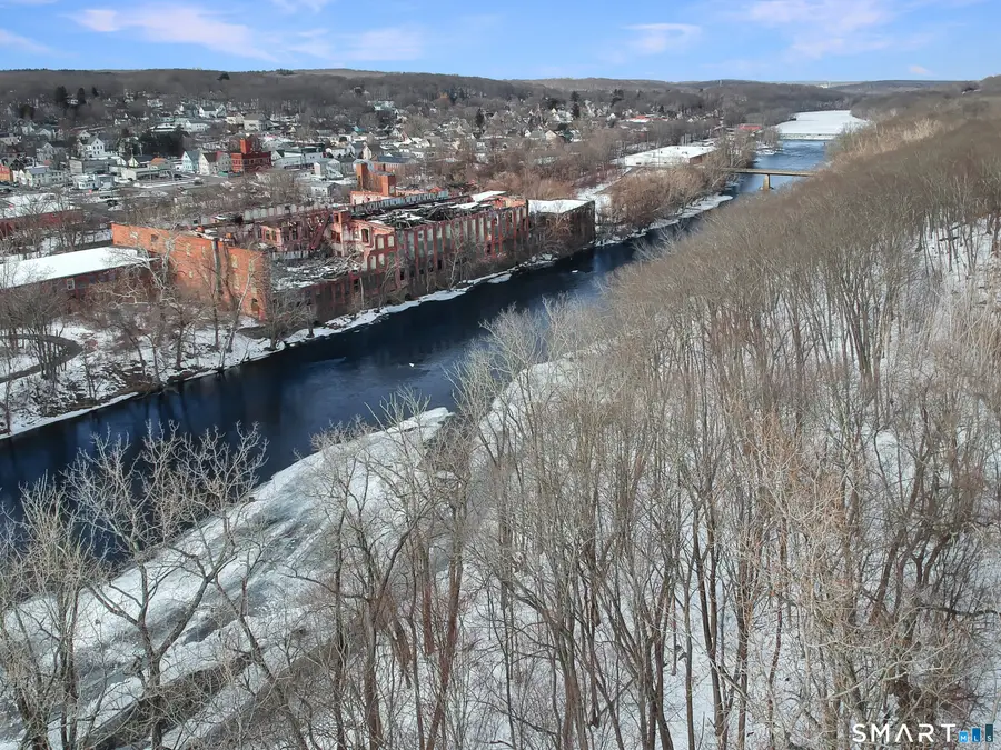 296 Hamilton Avenue #30, Norwich, CT 06360 - #3