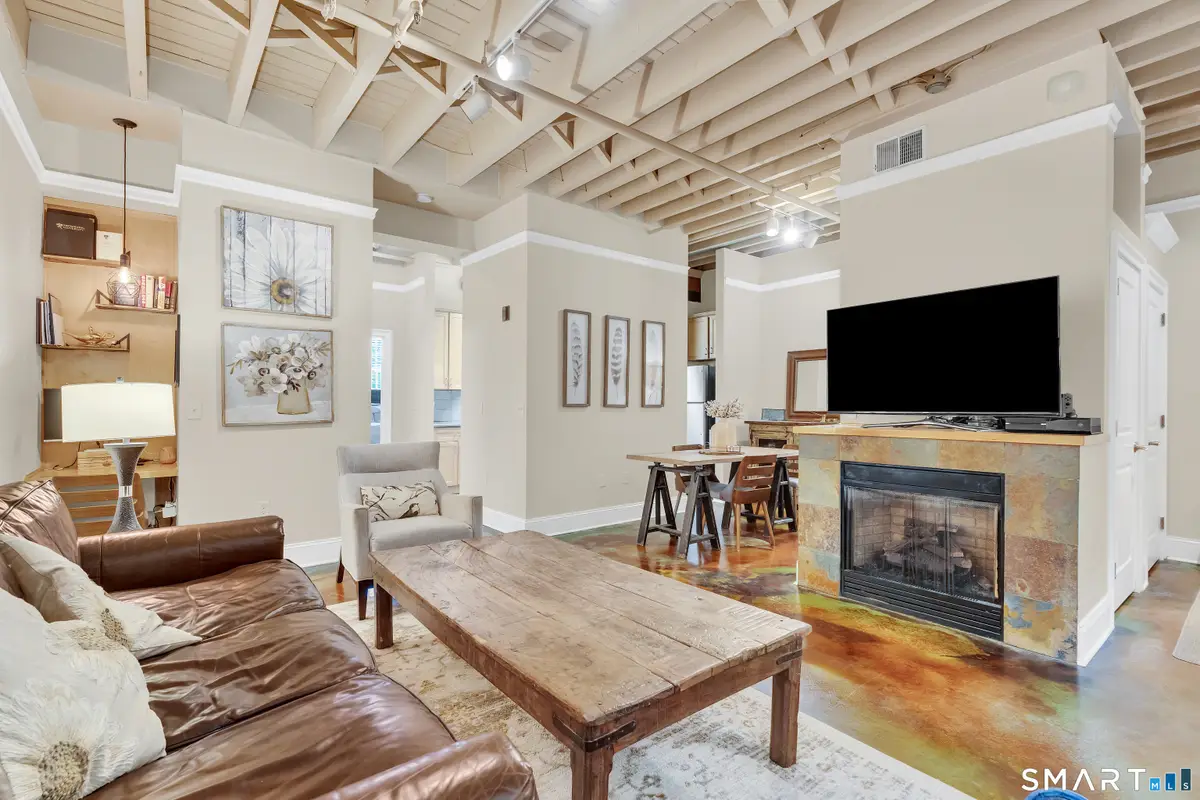 43 Chestnut Street #203, New Haven, CT 06511 - #1