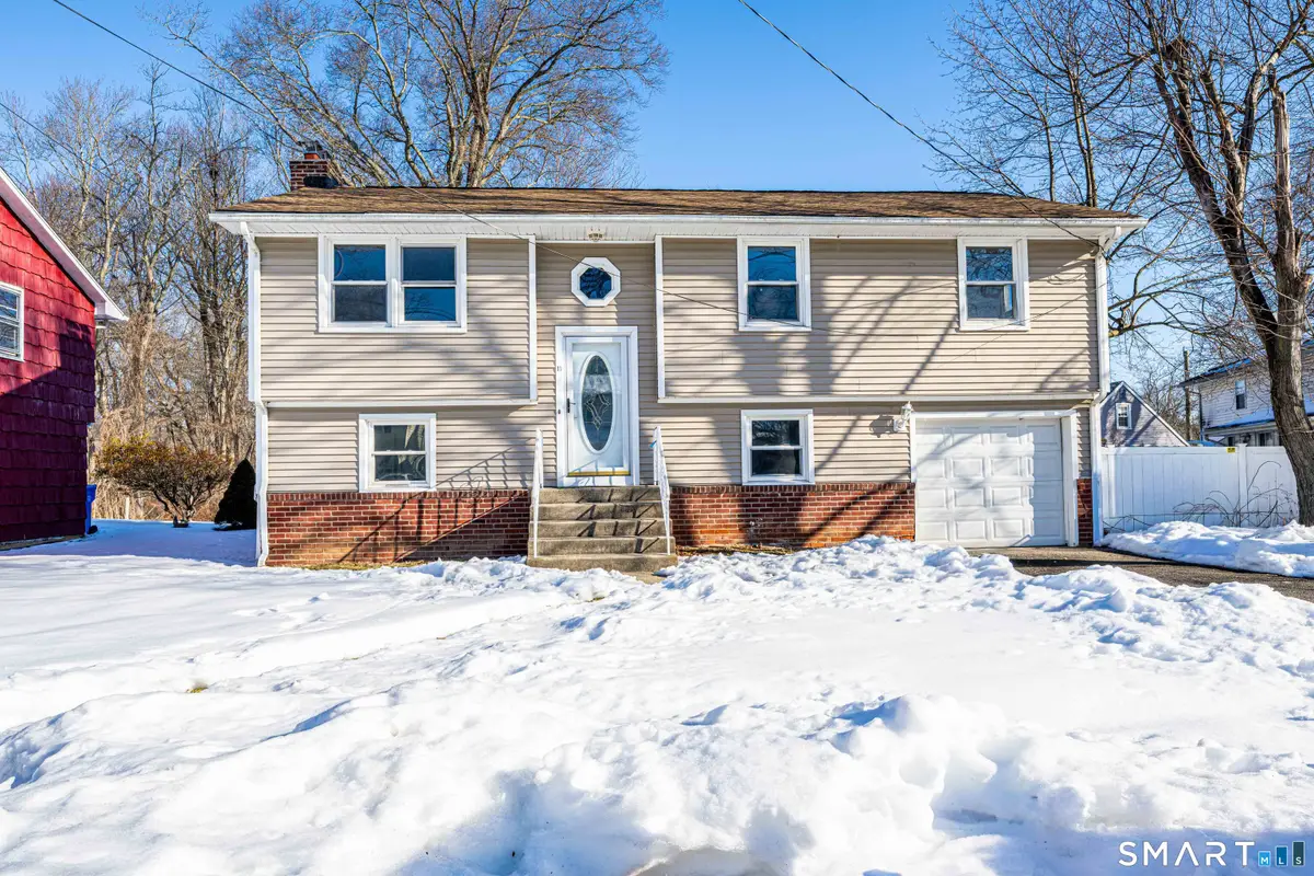 11 Dadio Road, Hamden, CT 06517 - #1