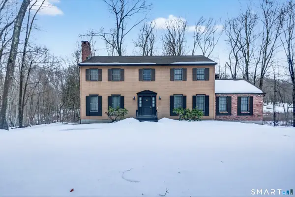 1 Dunsinane Road, Brookfield, CT 06804