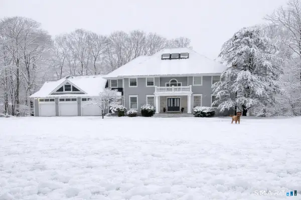 71 Heming Way, Stamford, CT 06903