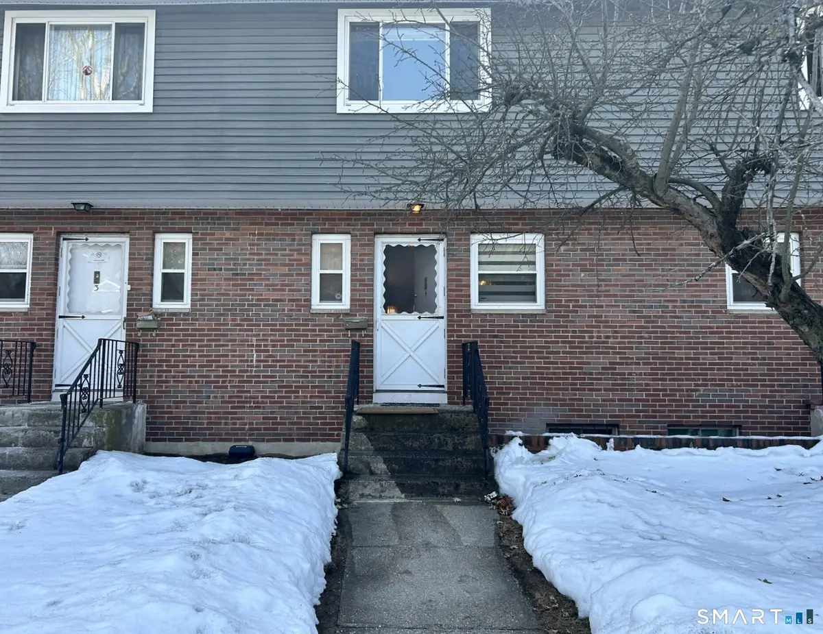 2 Camelot Drive #4, Bloomfield, CT 06002 - #1