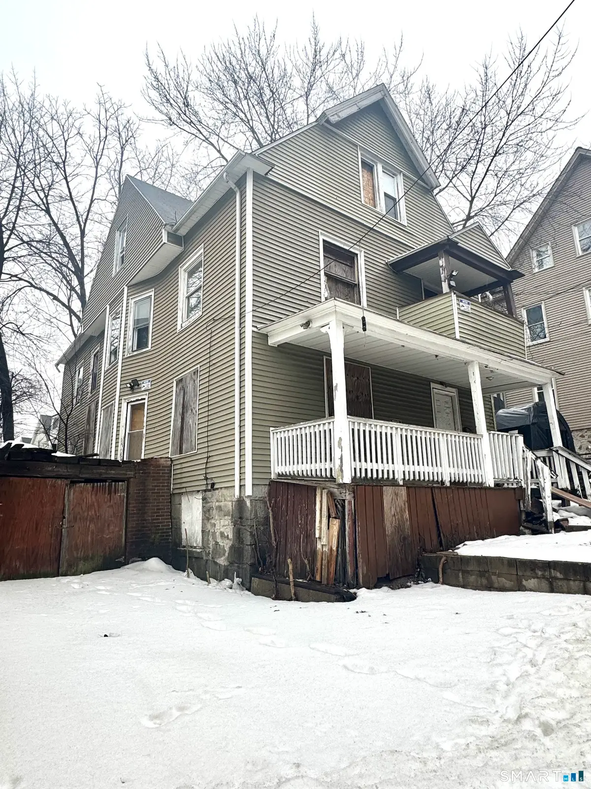 35 Frederick Street, Waterbury, CT 06710 - #1